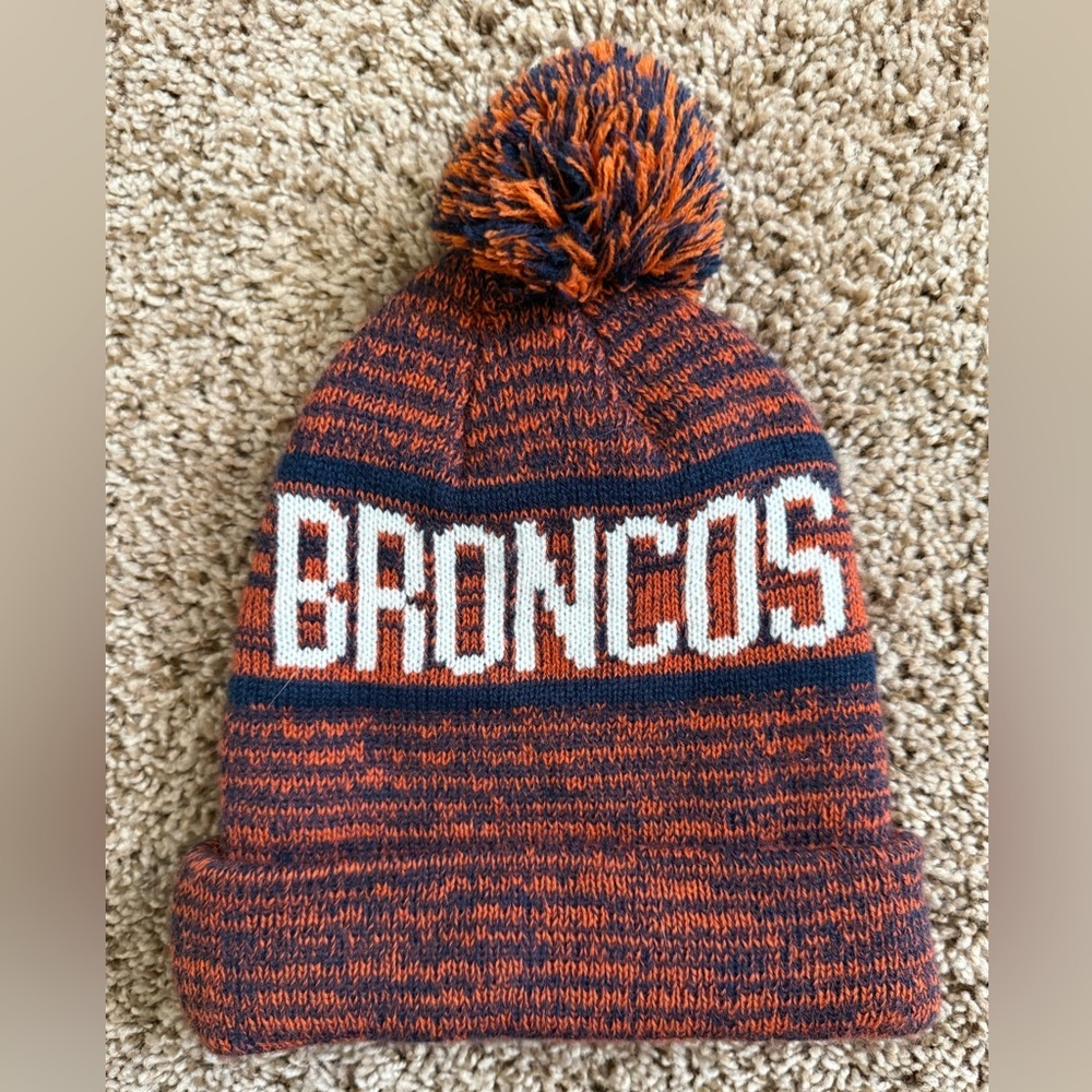 ‘47 Brand Denver Broncos Knit Beanie Pom Hat - Picture 2 of 4